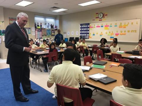 Hoyer visiting a classroom